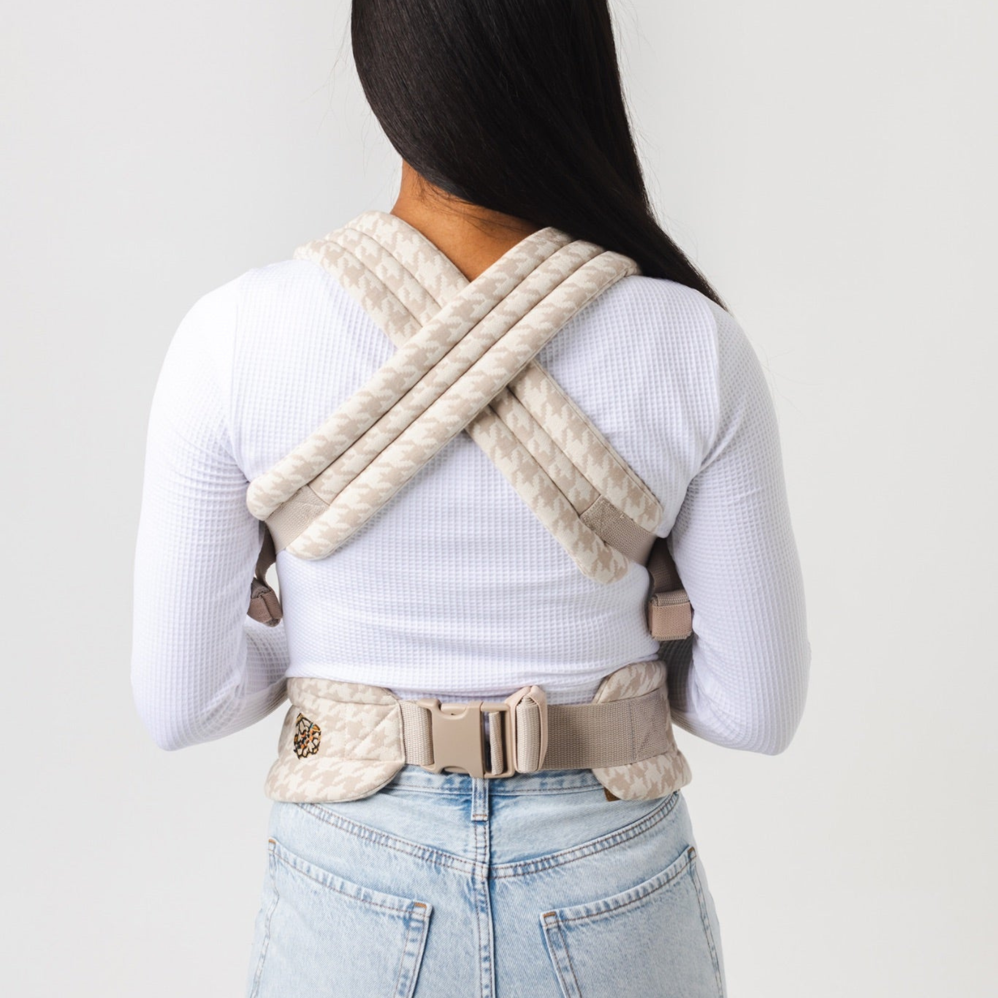 THE MOMFIE - Houndstooth Beige